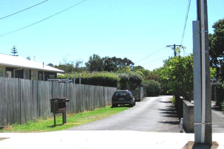 Photo of property in 15 Alma Road, Milford, Auckland, 0620