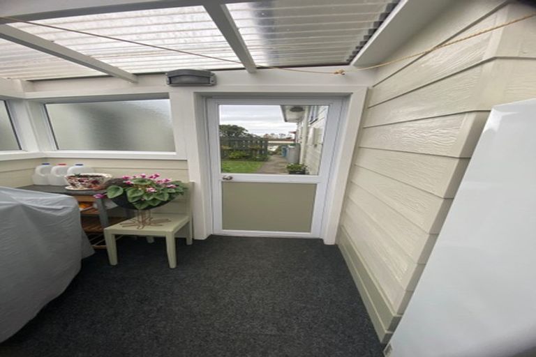 Photo of property in 89 Snodgrass Road, Westport, 7892