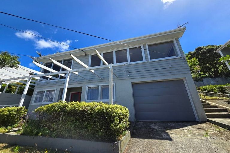 Photo of property in 15 Barton Terrace, Thorndon, Wellington, 6011