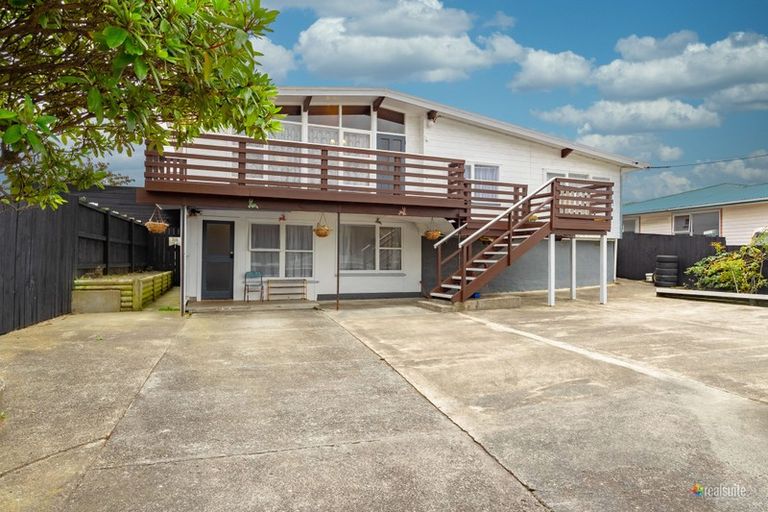 Photo of property in 91 Driver Crescent, Cannons Creek, Porirua, 5024