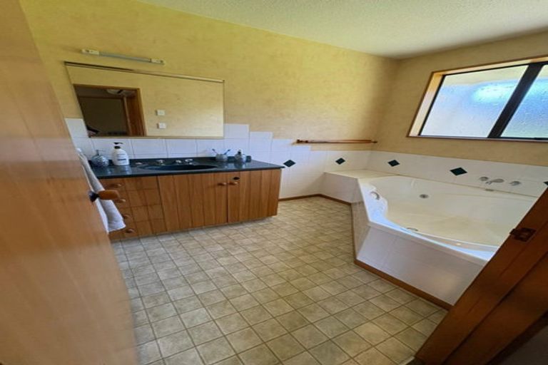 Photo of property in 3437 Old West Coast Road, Darfield, 7571