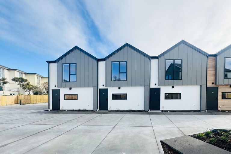 Photo of property in 4/12 Trist Place, Edgeware, Christchurch, 8013