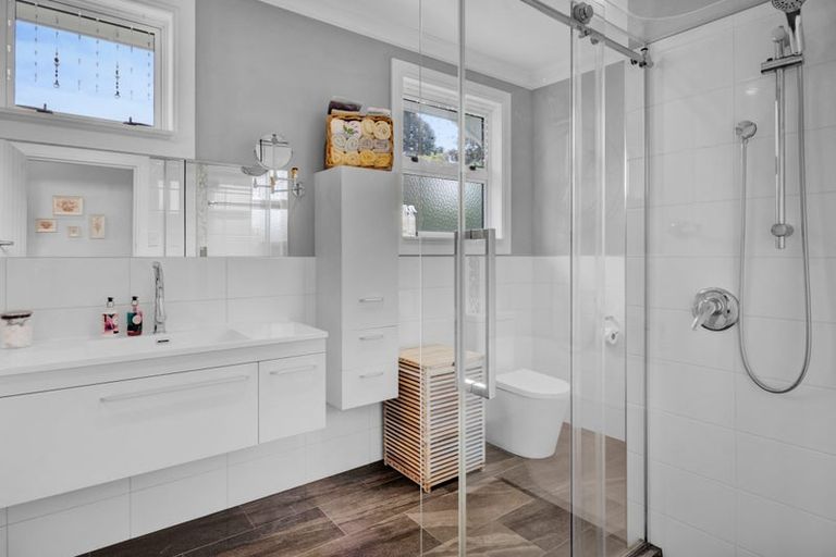 Photo of property in 7 Climie Crescent, Hawera, 4610