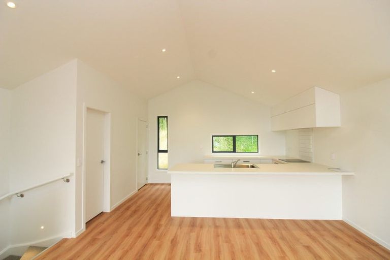 Photo of property in 27/33 Raukawa Street, Stokes Valley, Lower Hutt, 5019