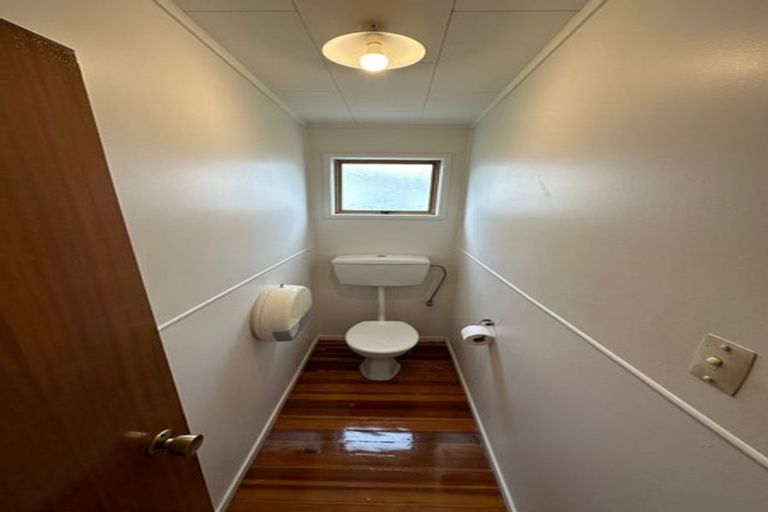 Photo of property in 180 Mahia Road, Wattle Downs, Auckland, 2103