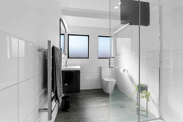 Photo of property in 2a Garthwood Road, Hillcrest, Hamilton, 3216