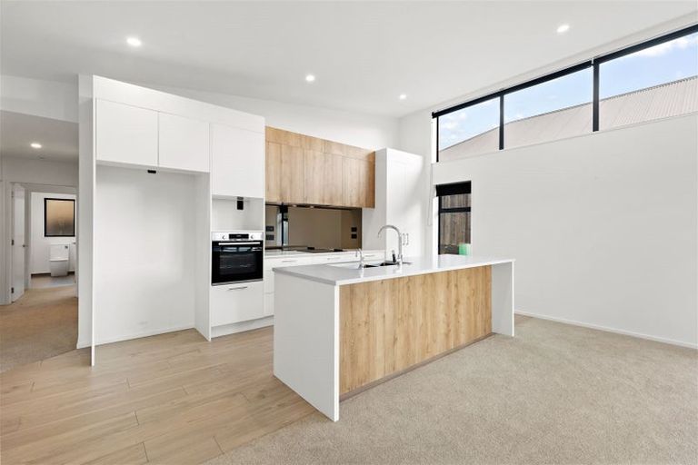 Photo of property in 24 Sarikei Avenue, Northwood, Christchurch, 8051