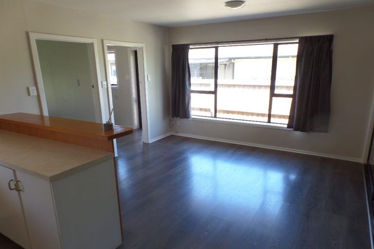 Photo of property in 10 Oakdale Street, Avonhead, Christchurch, 8042