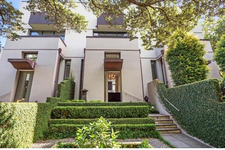 Photo of property in 12b Domain Drive, Parnell, Auckland, 1052