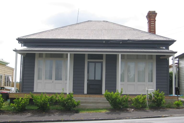 Photo of property in 5 School Road, Morningside, Auckland, 1021