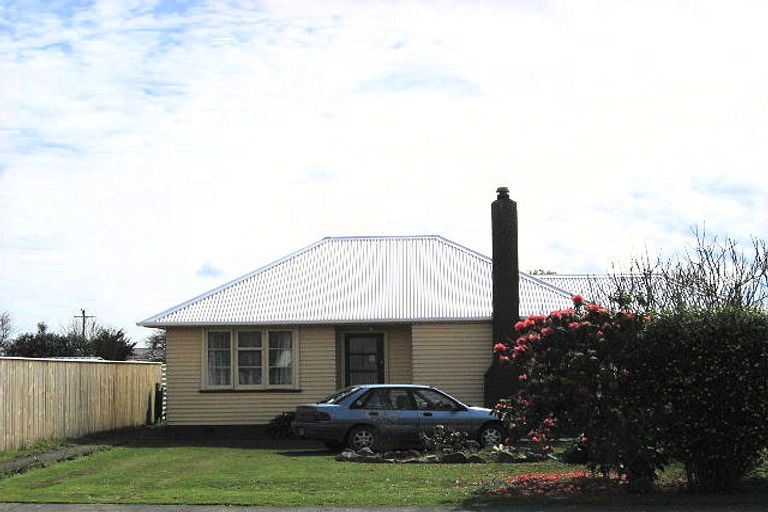 Photo of property in 35 Whittaker Street, Shannon, 4821
