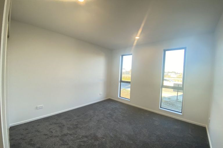 Photo of property in 75 Henshaw Street, Woodend, 7610