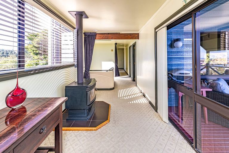 Photo of property in 22 Shakespeare Road, Bastia Hill, Whanganui, 4500