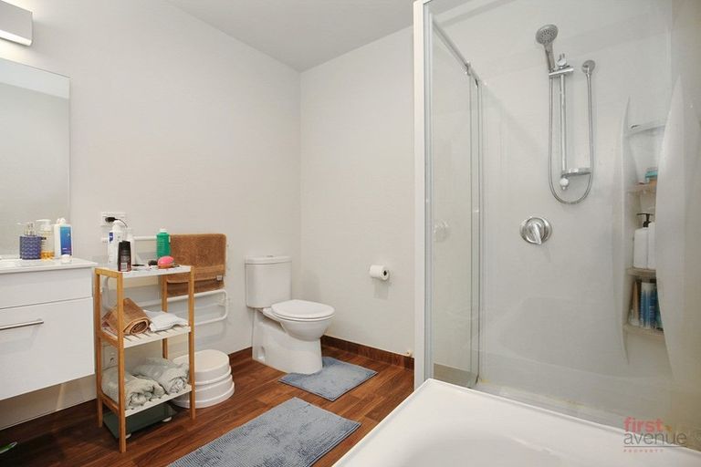 Photo of property in 5/87 Grafton Street, Waltham, Christchurch, 8011