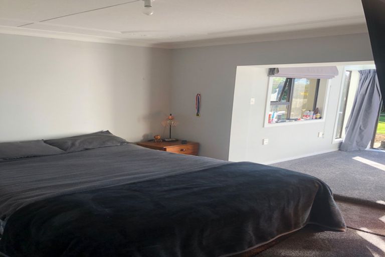 Photo of property in 51 Isadore Road, Saint Clair, Dunedin, 9012