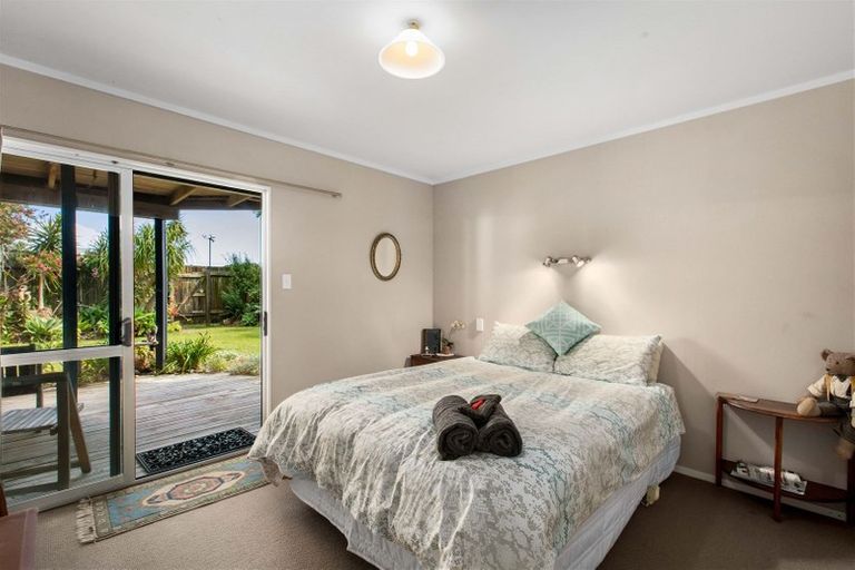 Photo of property in 12 Hilldale Crescent, Kuaotunu West, Whitianga, 3592