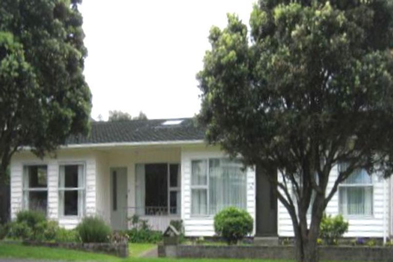 Photo of property in 1/19 Burnham Street, Seatoun, Wellington, 6022