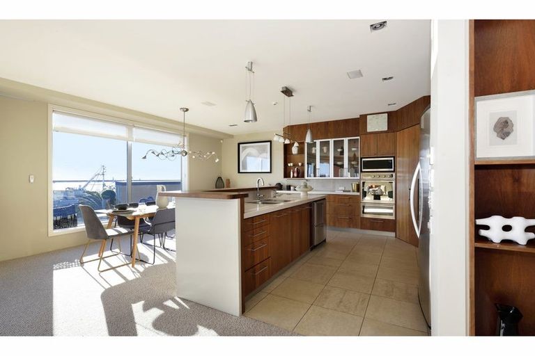 Photo of property in 6/275 Wakefield Quay, Stepneyville, Nelson, 7010