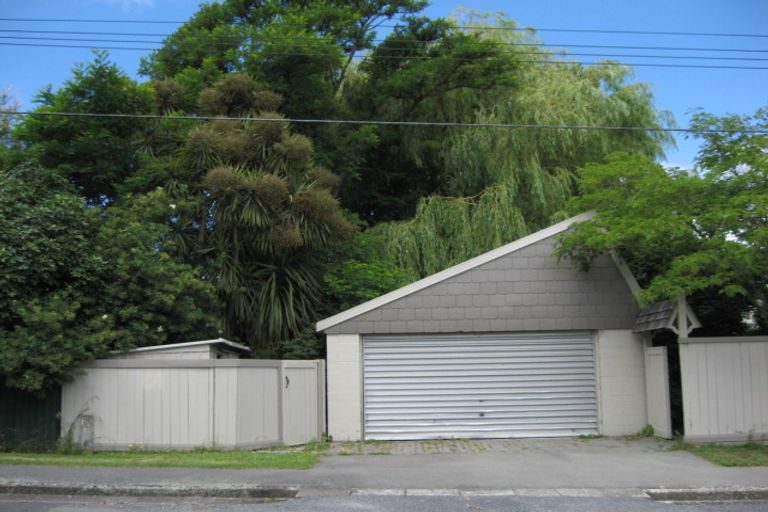 Photo of property in 20 Locarno Street, Opawa, Christchurch, 8023