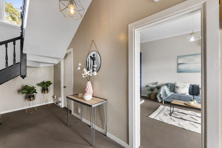 Photo of property in 97 Leckhampton Court, Clyde Hill, Dunedin, 9011