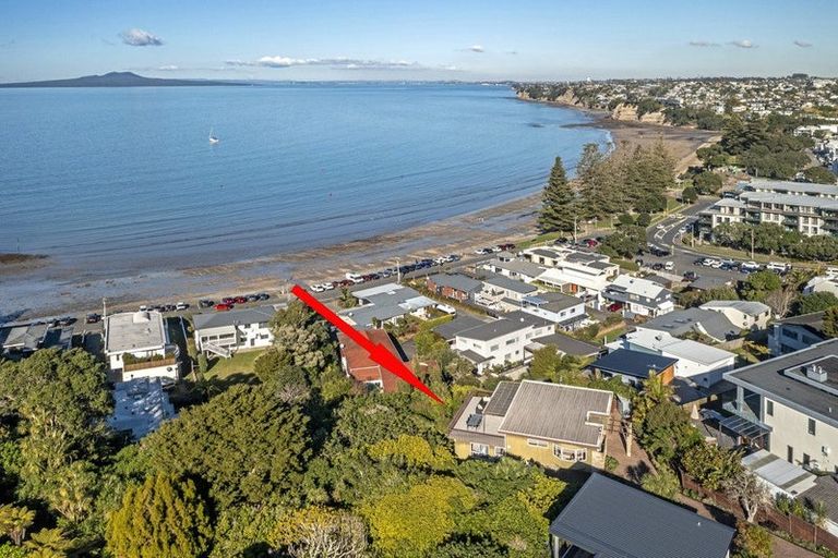Photo of property in 29 Oban Road, Browns Bay, Auckland, 0630