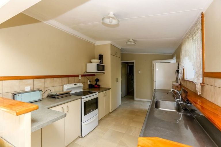Photo of property in 360 Devon Street West, Lynmouth, New Plymouth, 4310