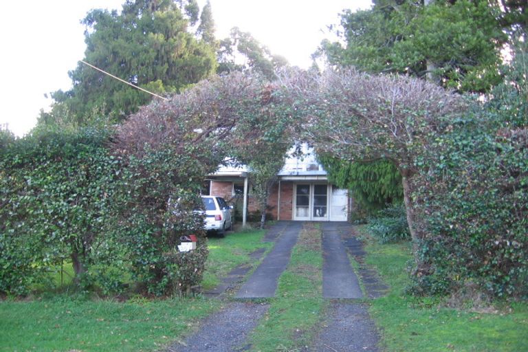 Photo of property in 26 Tane Road, Laingholm, Auckland, 0604