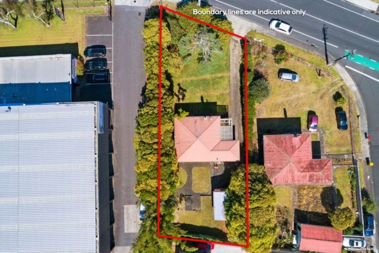 Photo of property in 16 Noel Burnside Road, Wiri, Auckland, 2025
