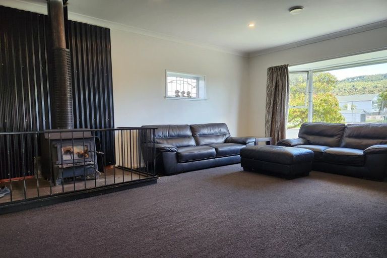 Photo of property in 18 Hall-jones Street, Runanga, 7803