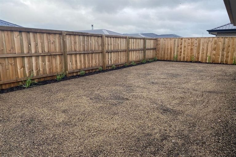 Photo of property in 80 Broadway Parade, Rolleston, 7615