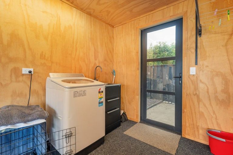 Photo of property in 128 Kupe Drive, Whitianga, 3510