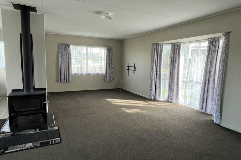 Photo of property in 2 Margaret Street, Solway, Masterton, 5810