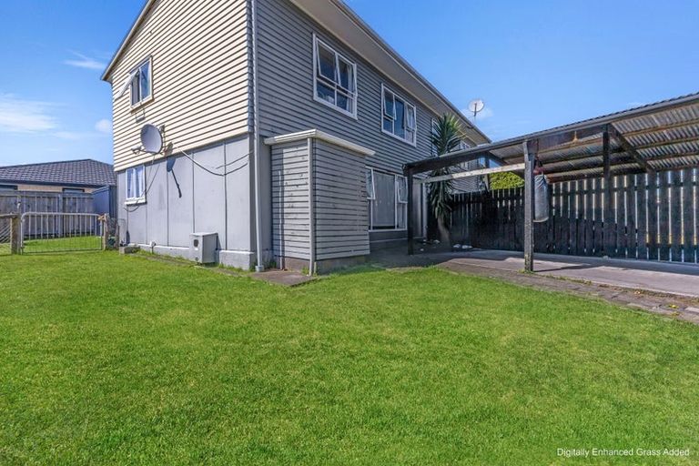 Photo of property in 22 Cook Street, Marfell, New Plymouth, 4310