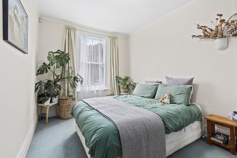 Photo of property in 2 Caprera Street, Melrose, Wellington, 6023