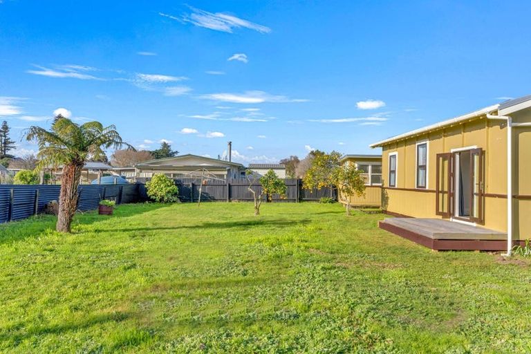 Photo of property in 5 Banks Street, Tolaga Bay, 4077