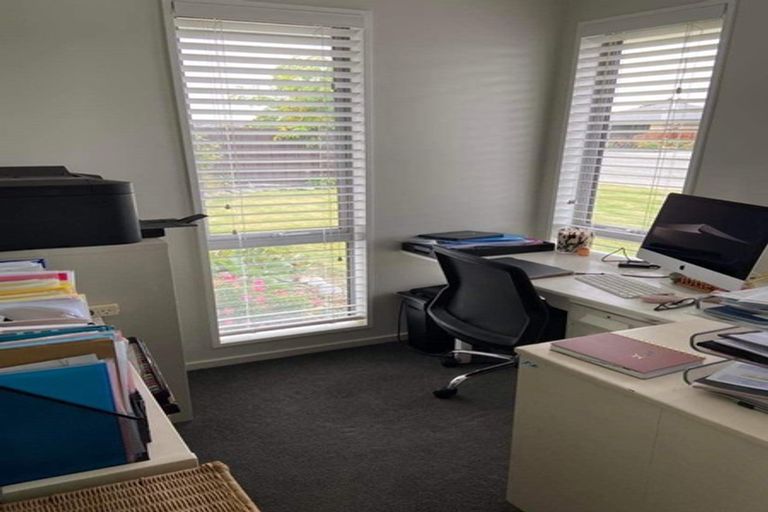 Photo of property in 91 Acacia Avenue, Rangiora, 7400