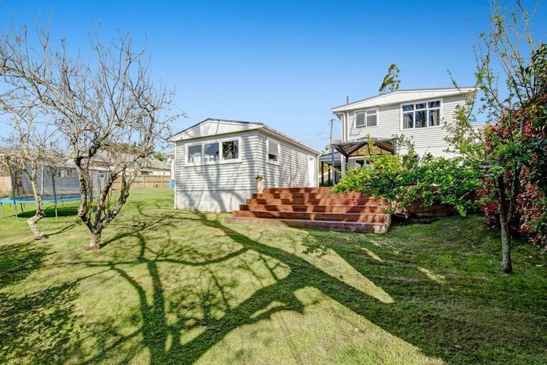 Photo of property in 6 Nelson Street, Helensville, 0800