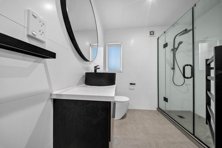 Photo of property in 1/7 Caspar Road, Papatoetoe, Auckland, 2025