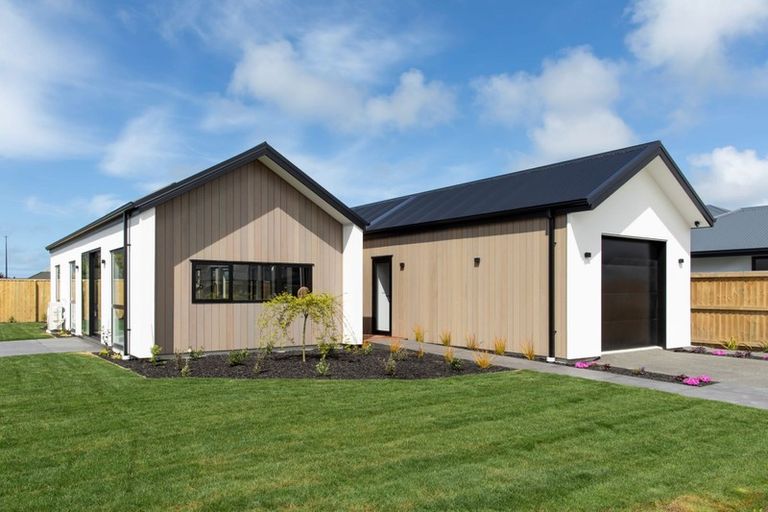 Photo of property in 18 Shrimpton Avenue, Woodend, 7610