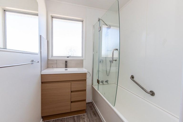 Photo of property in 2 Macey Way, Paeroa, 3600