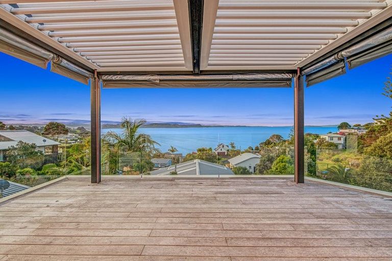 Photo of property in 50a Duncansby Road, Stanmore Bay, Whangaparaoa, 0932