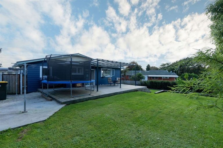 Photo of property in 16 Glen Street, Levin, 5510