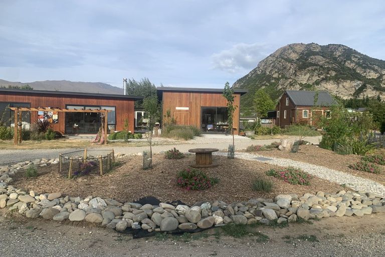 Photo of property in 14a Balneaves Lane, Albert Town, Wanaka, 9382