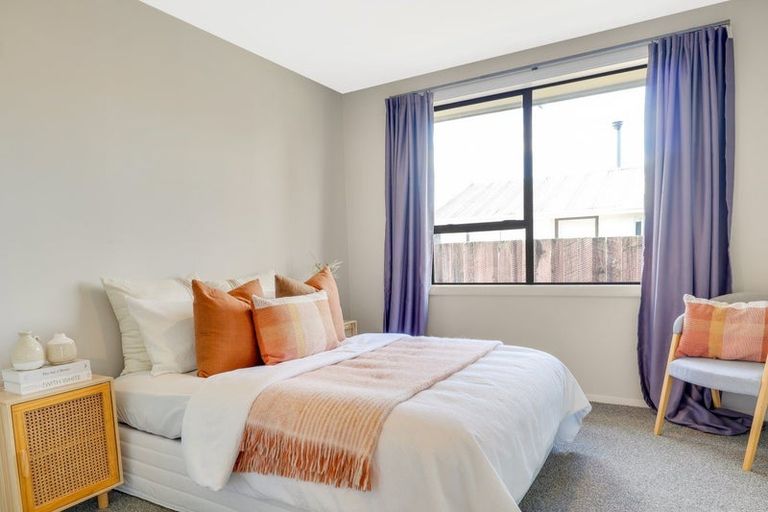 Photo of property in 11 Dinton Street, Russley, Christchurch, 8042