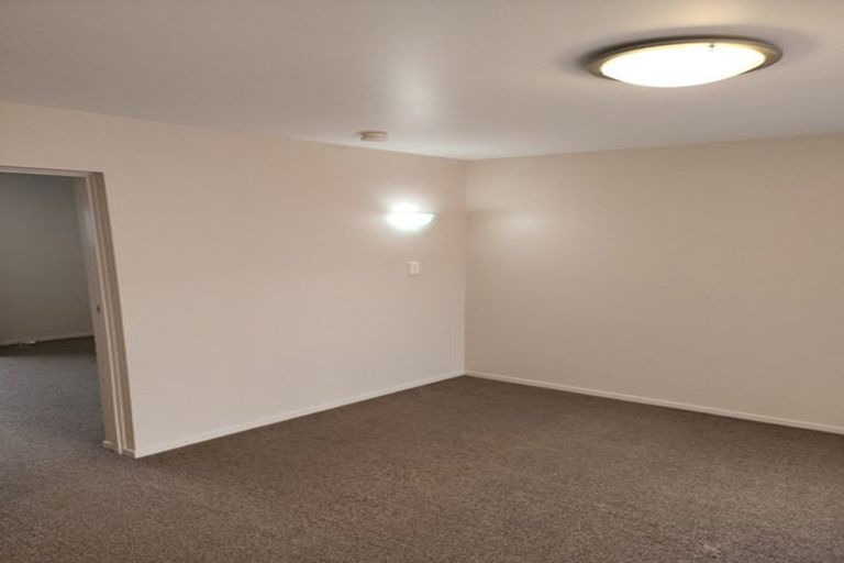 Photo of property in 3/416 Hibiscus Coast Highway, Orewa, 0931