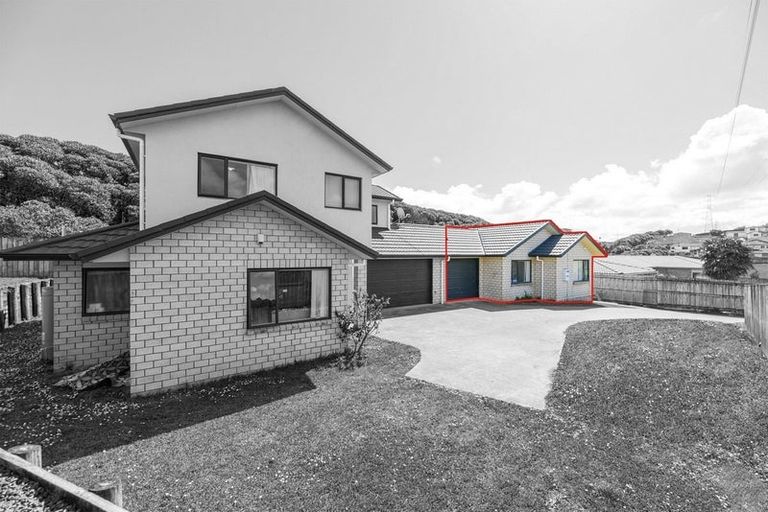 Photo of property in 12 Mediterranean Way, Goodwood Heights, Auckland, 2105