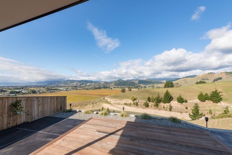 Photo of property in 47 Katania Heights, Brightwater, 7022