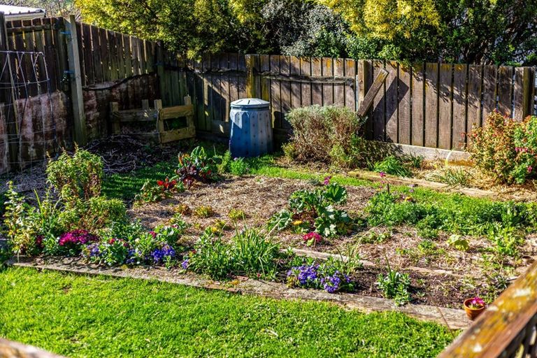 Photo of property in 8 Tregony Place, Camborne, Porirua, 5026