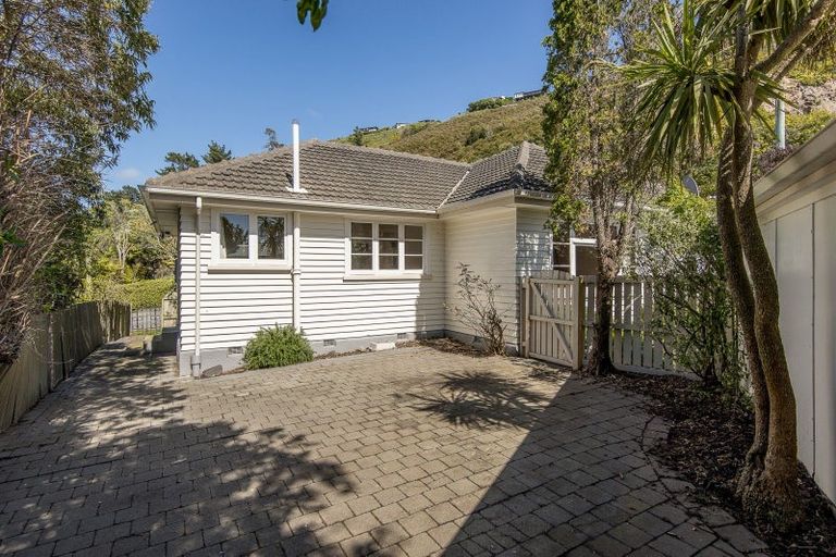 Photo of property in 69 Wakefield Avenue, Sumner, Christchurch, 8081