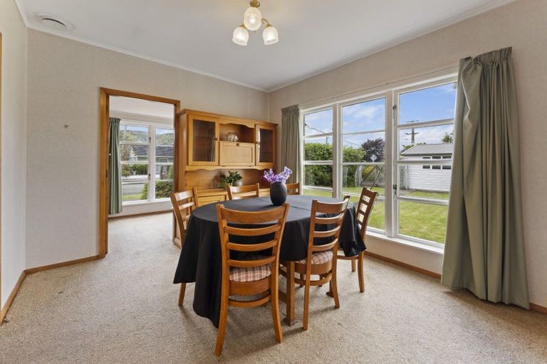 Photo of property in 39 Fraser Crescent, Elderslea, Upper Hutt, 5018